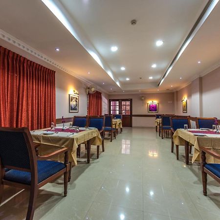 Kallada Hotels And Resorts Thrissur ภายนอก รูปภาพ
